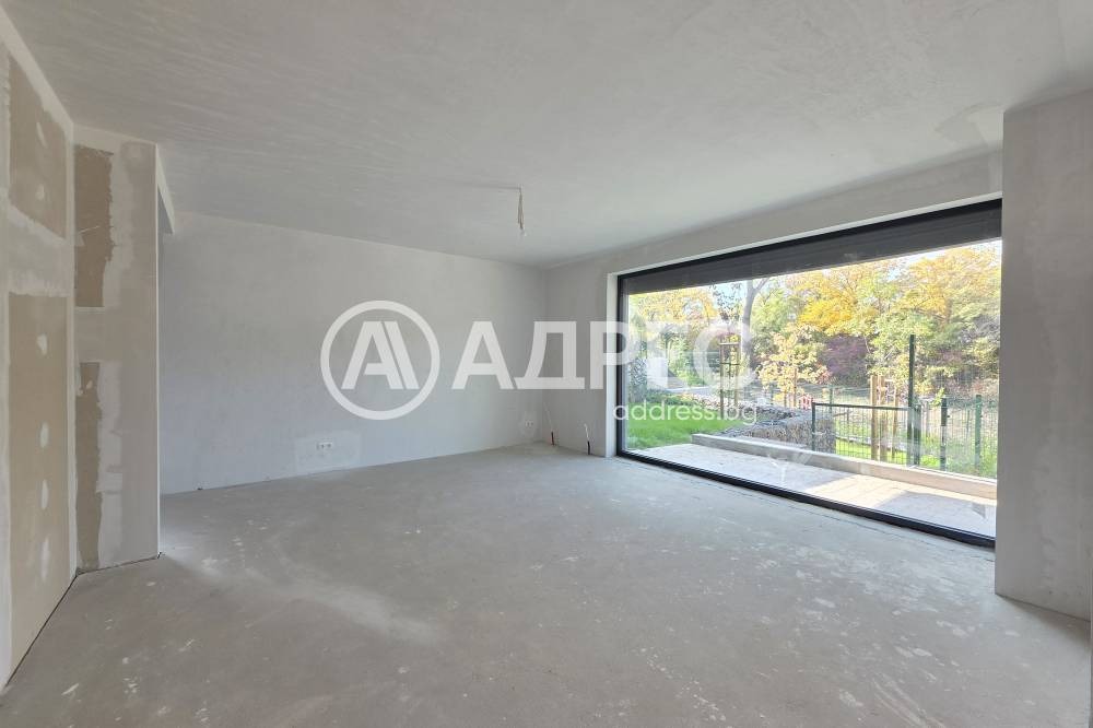 Продава КЪЩА, гр. София, м-т Камбаните, снимка 9 - Къщи - 56466232