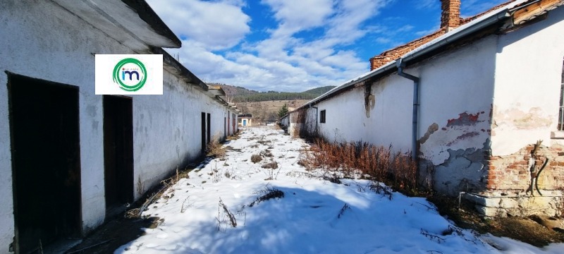 Продава ПРОМ. ПОМЕЩЕНИЕ в област Пазарджик, гр. Велинград - 3095 кв.м / 425 000 € » 831 227.75 лв., ИМОТ МЕДИЯ