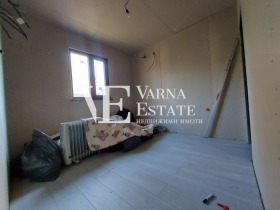 Talo Zvezditsa, Varna 13