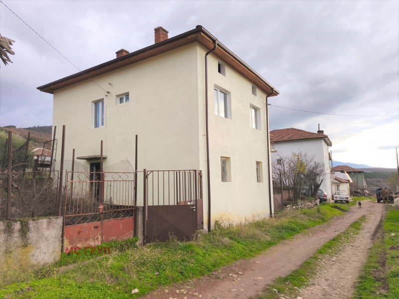 Продава КЪЩА, гр. Симитли, област Благоевград