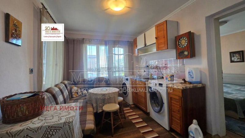 Продава КЪЩА, с. Росен, област Бургас, снимка 2 - Къщи - 53166338