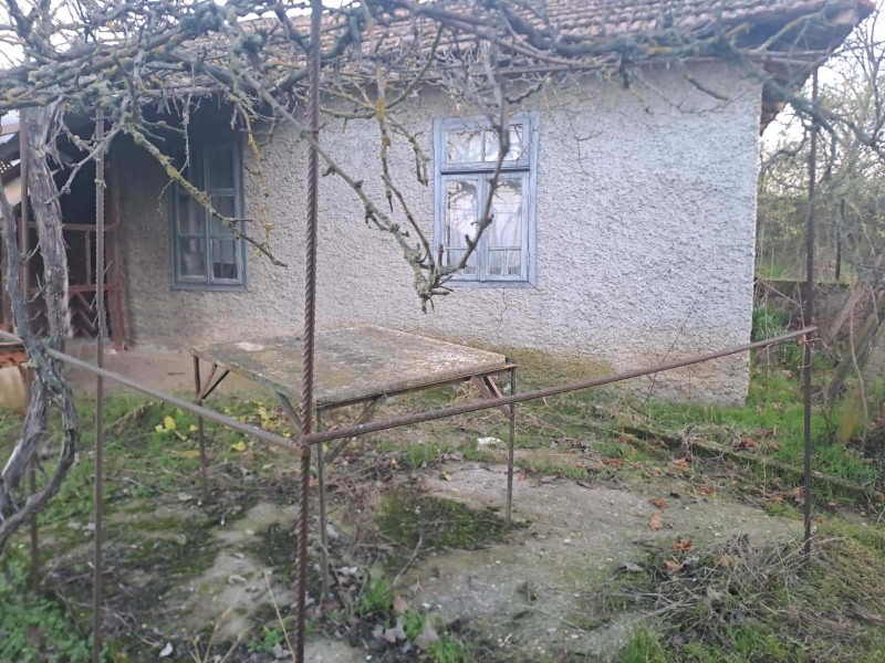 Продава КЪЩА, с. Кошарна, област Русе, снимка 8 - Къщи - 53198460