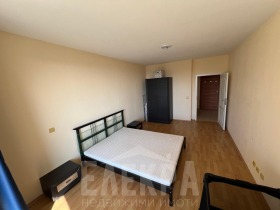 1 chambre k.k. Zlatni pyasatsi, Varna 8