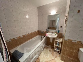 1 bedroom k.k. Zlatni pyasatsi, Varna 10