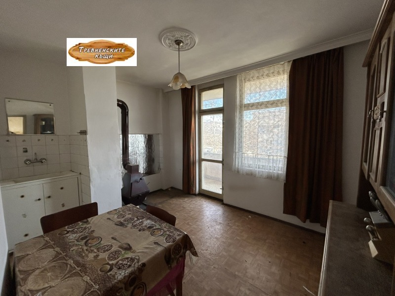 Продава 2-СТАЕН, гр. Трявна, област Габрово, снимка 3 - Aпартаменти - 48520610