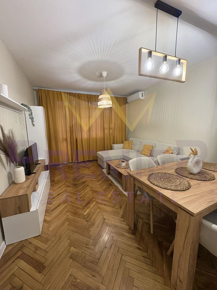 Продава 2-СТАЕН, гр. Варна, Чайка, снимка 2 - Апартаменти - 54075415