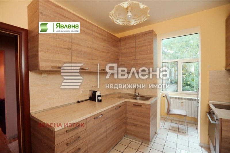 Продава 3-СТАЕН, гр. София, Център, снимка 7 - Апартаменти - 55906096