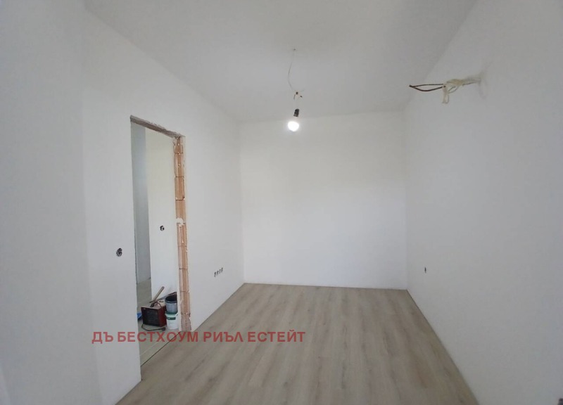 Продава 2-СТАЕН, гр. Варна, Възраждане 3