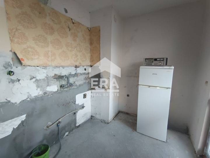 Продава 2-СТАЕН, гр. Варна, Кайсиева градина, снимка 2 - Апартаменти - 53112103