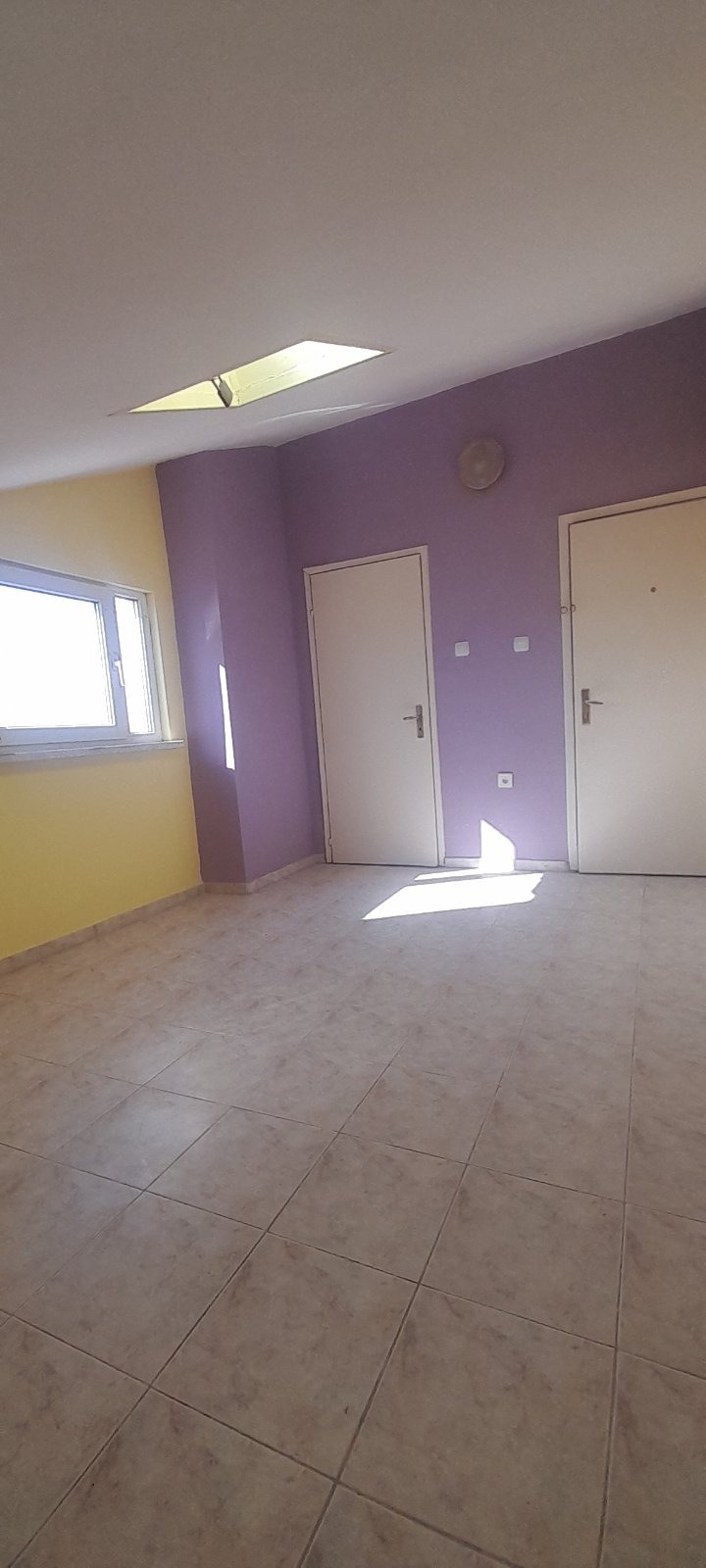 Продава АТЕЛИЕ, ТАВАН, гр. Плевен, Идеален център, снимка 8 - Апартаменти - 54375857
