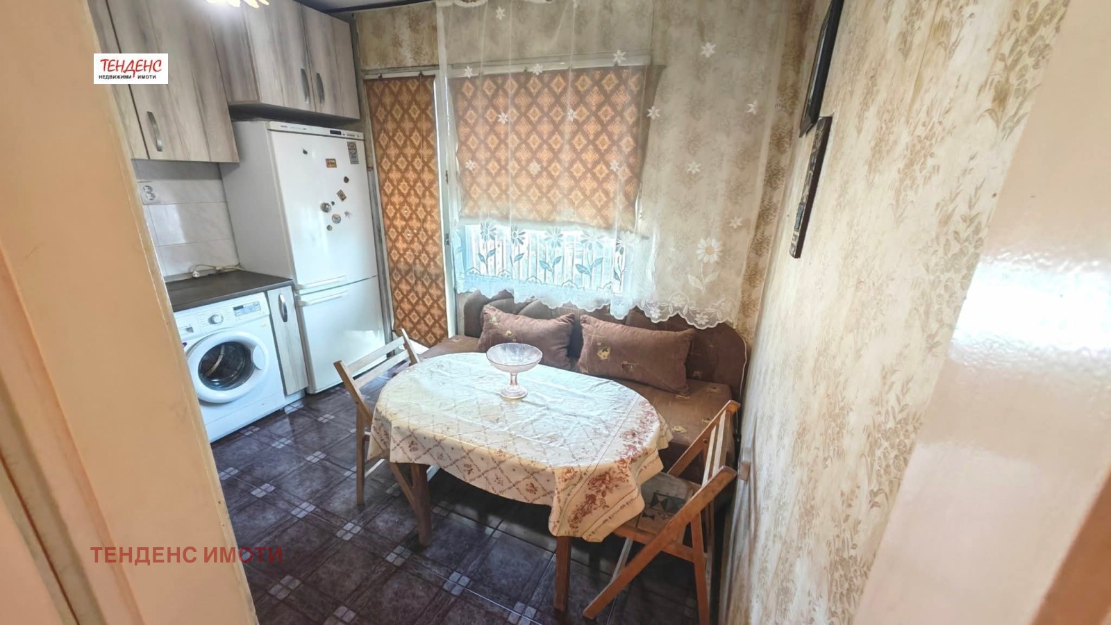 Продава 2-СТАЕН, гр. Кърджали, Възрожденци, снимка 8 - Апартаменти - 54817242