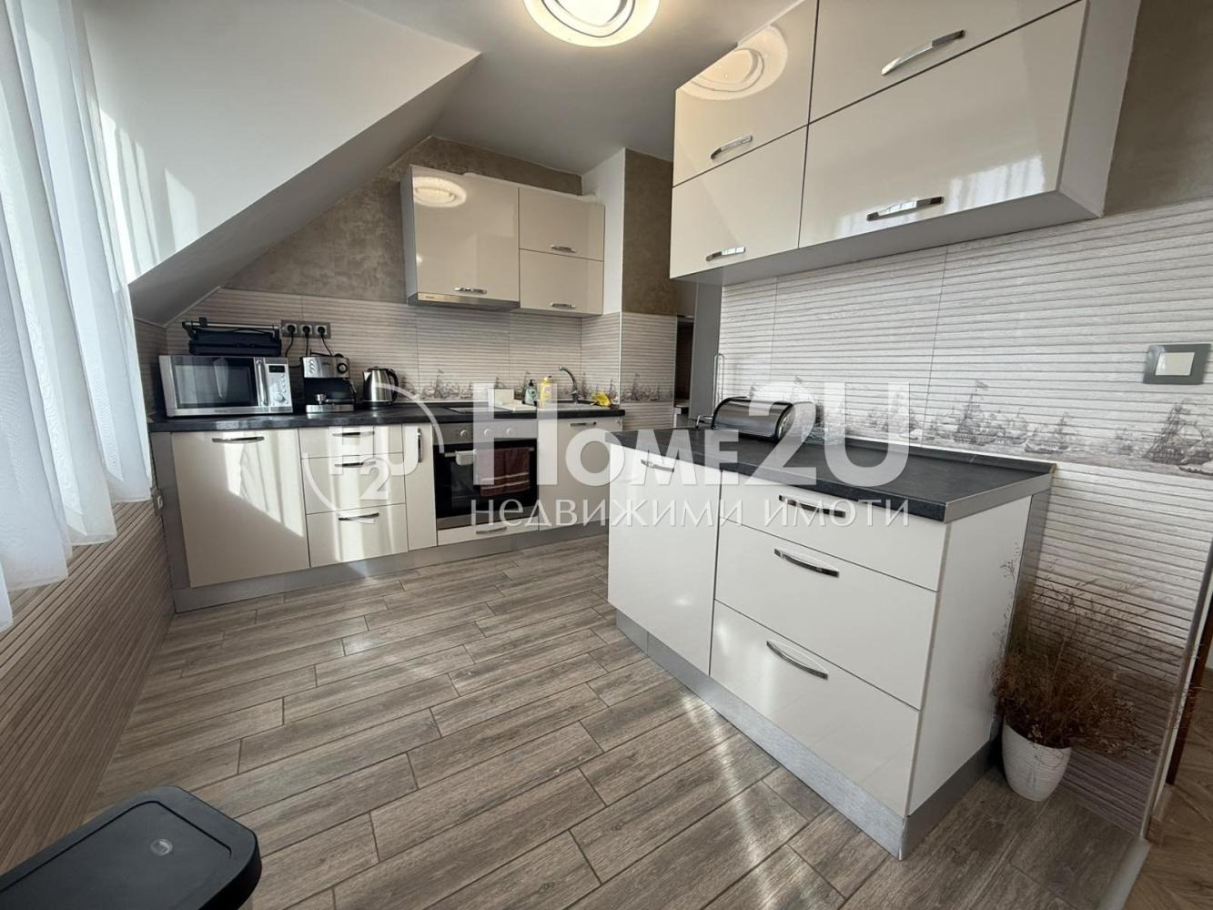 Продава 3-СТАЕН, гр. Варна, Лятно кино Тракия, снимка 3 - Апартаменти - 53731021