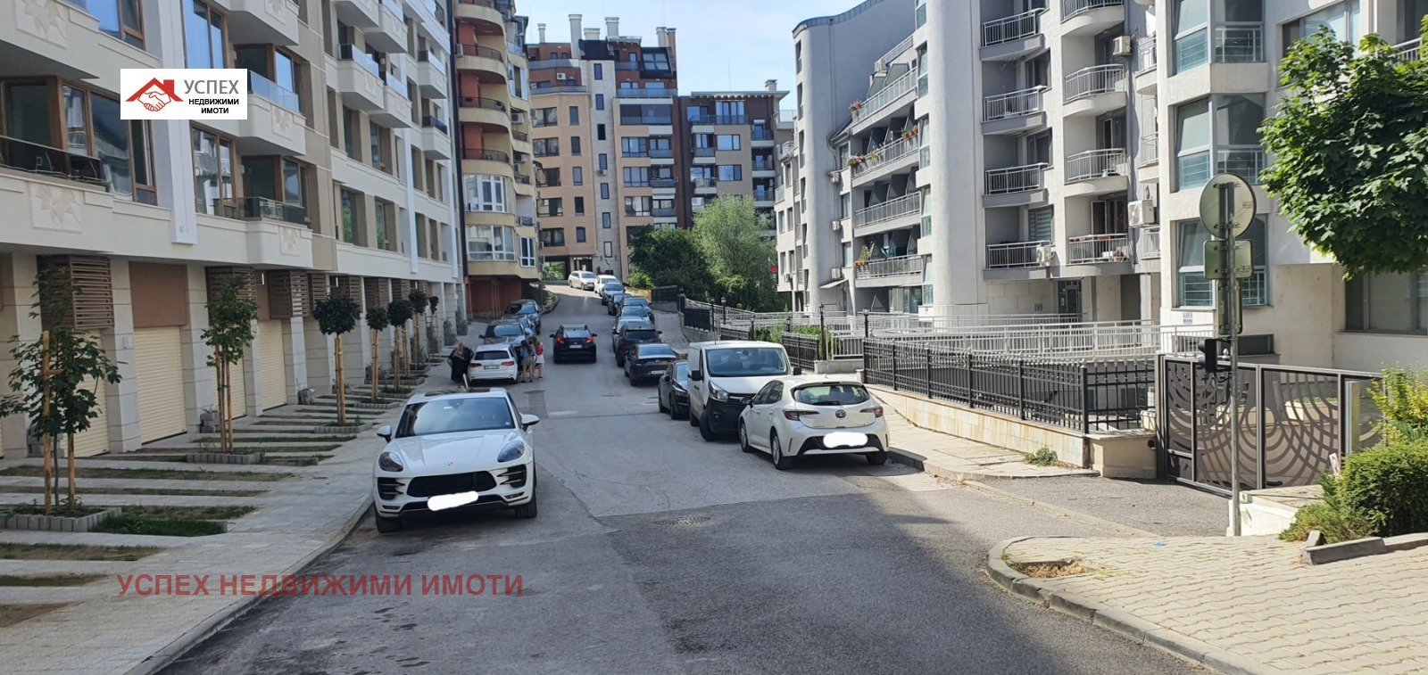 Продава ГАРАЖ, ПАРКОМЯСТО, гр. София, Младост 2