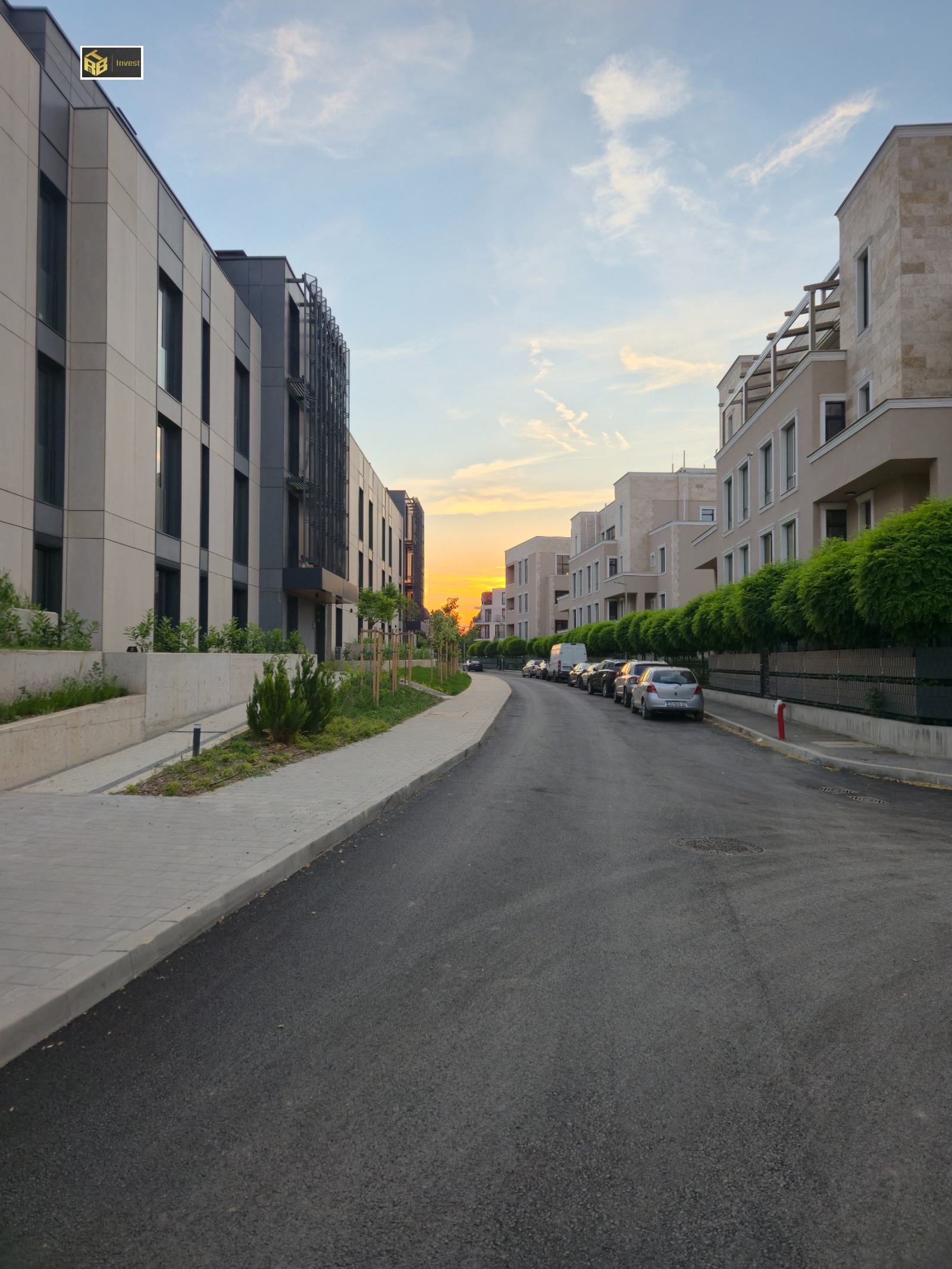 Продава ГАРАЖ, ПАРКОМЯСТО, гр. София, Витоша