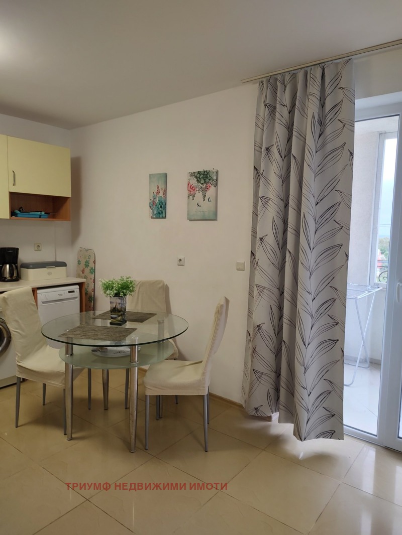 Продава 2-СТАЕН в град Варна, к.к. Св.Св. Константин и Елена - 66 кв.м / 159 000 € » 310 976.97 лв., ТРИУМФ НЕДВИЖИМИ ИМОТИ