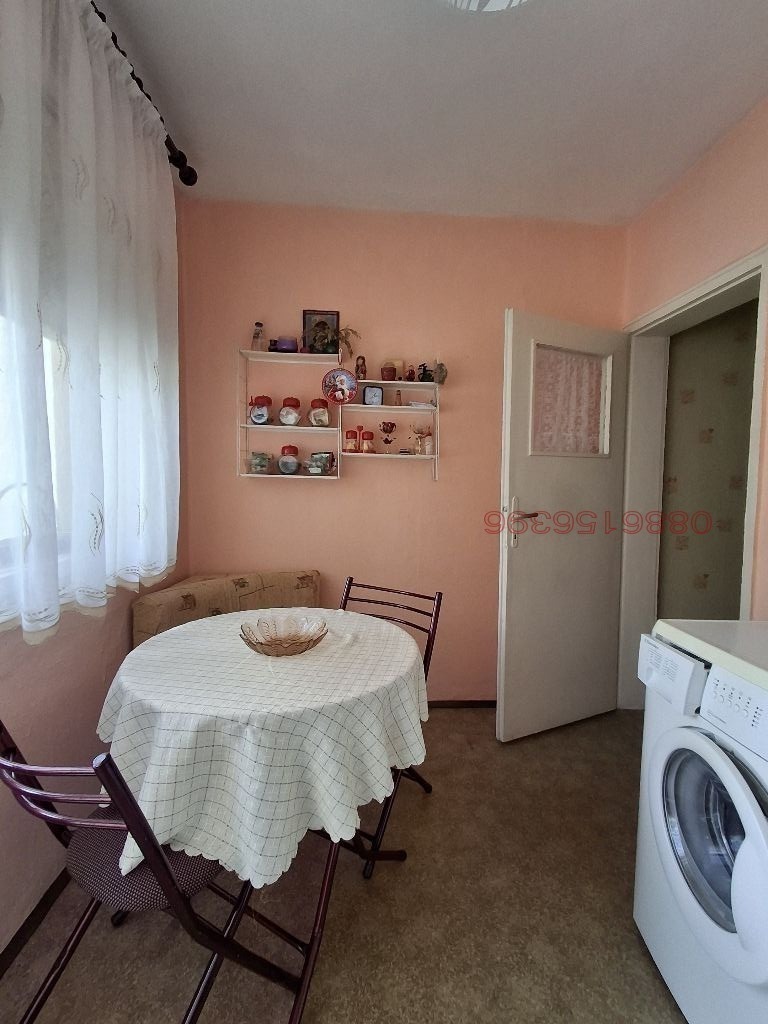 Продава 2-СТАЕН, гр. Хасково, Република, снимка 6 - Апартаменти - 55147320