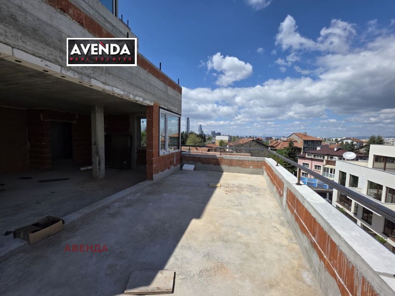 De vânzare  3 dormitoare Sofia , Gorubliane , 190 mp | 77810365