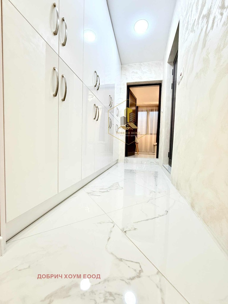 Продава  Къща град Добрич , Кралска зона , 90 кв.м | 11100211 - изображение [12]