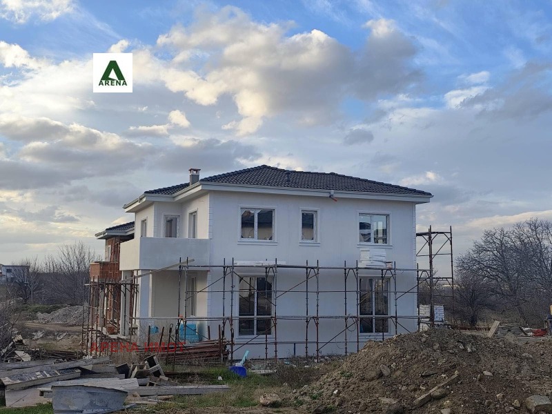 Продава КЪЩА, с. Белащица, област Пловдив