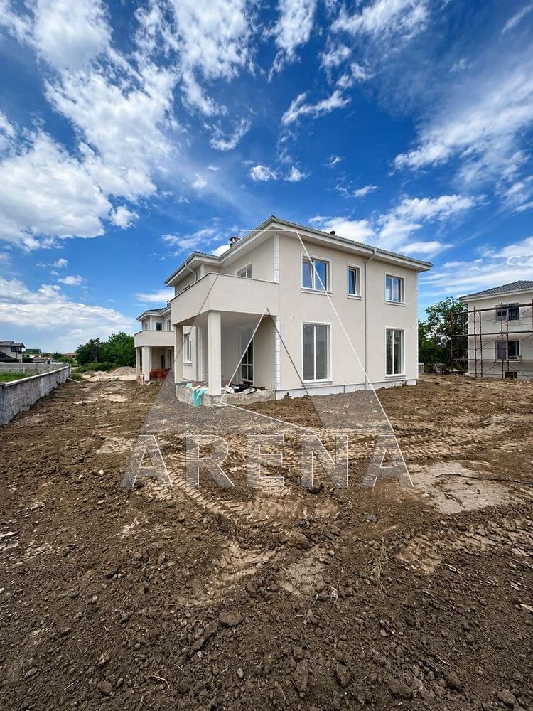 Продава КЪЩА, с. Белащица, област Пловдив, снимка 2 - Къщи - 51102533