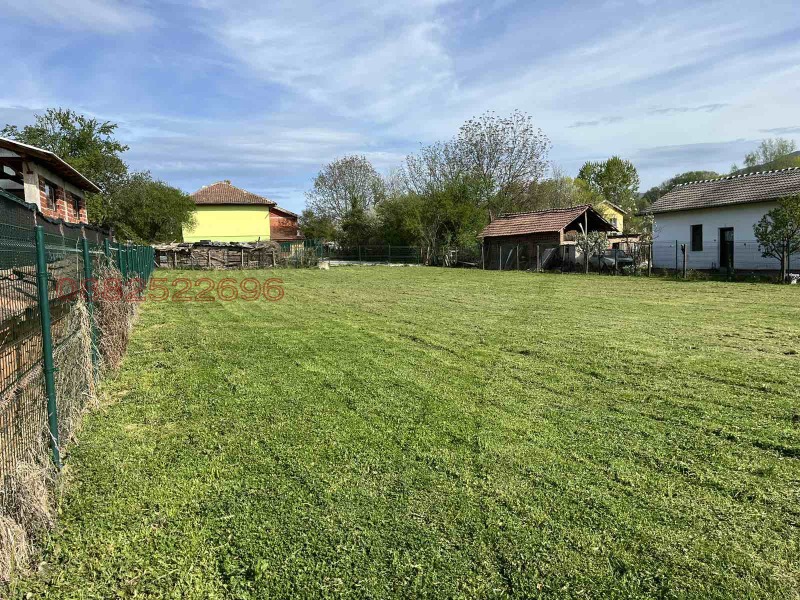 Продава ПАРЦЕЛ, гр. Правец, област София област