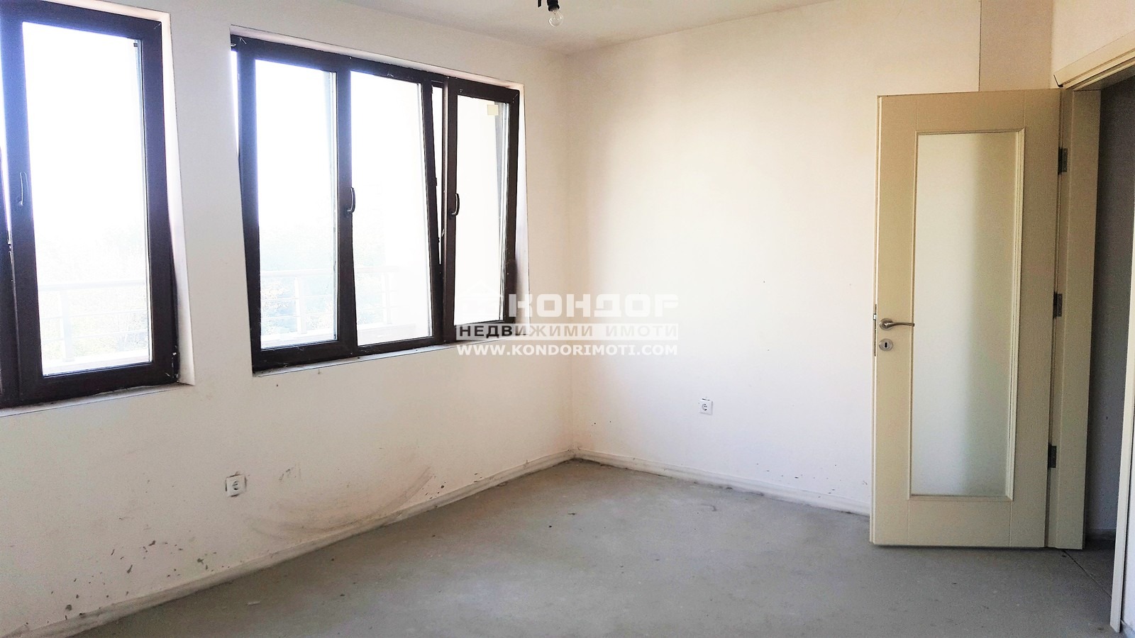 Продава 2-СТАЕН, гр. Пловдив, Христо Смирненски, снимка 2 - Апартаменти - 49955618