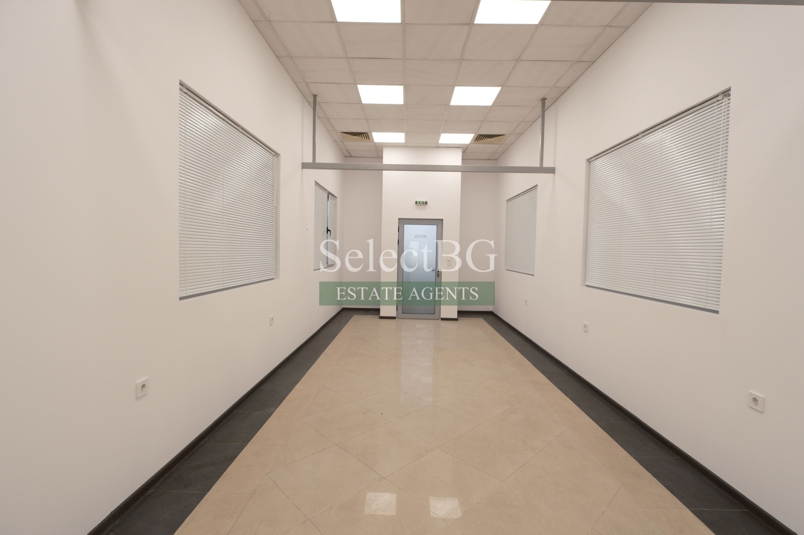 Продава ОФИС, гр. Велико Търново, Център, снимка 2 - Офиси - 53985339