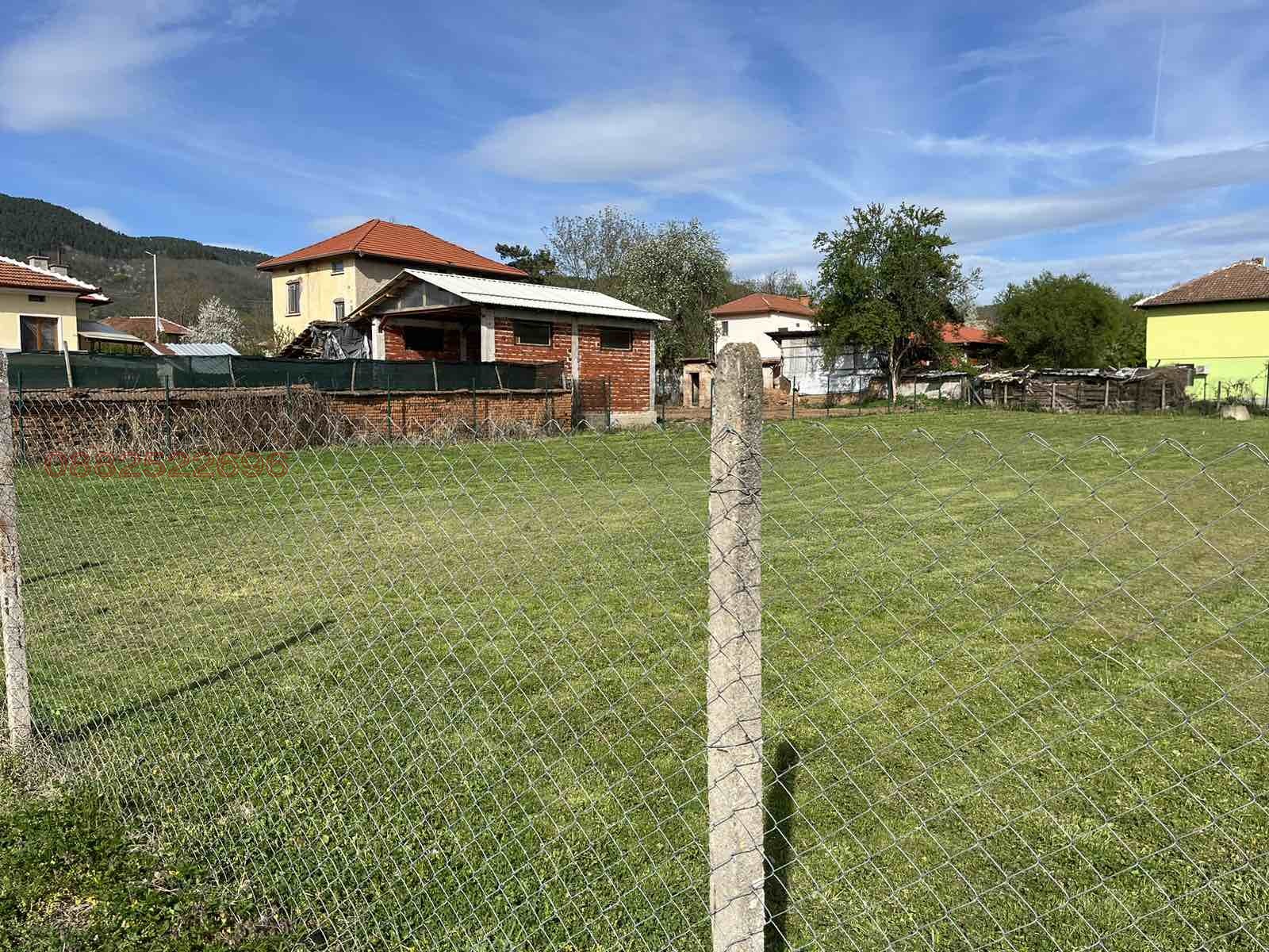 Продава ПАРЦЕЛ, гр. Правец, област София област, снимка 8 - Парцели - 53733817