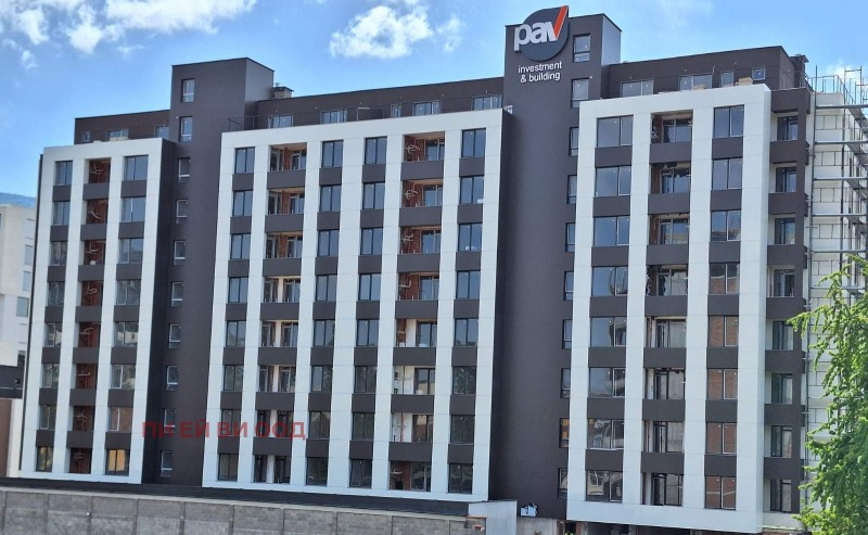 Продава 3-СТАЕН в град София, Овча купел - 186 кв.м / 352 963 € » 690 335.62 лв., ПИ ЕЙ ВИ ООД
