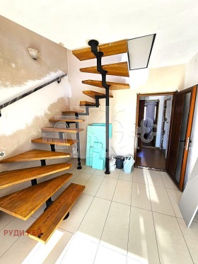 МЕЗОНЕТ, 89 m2