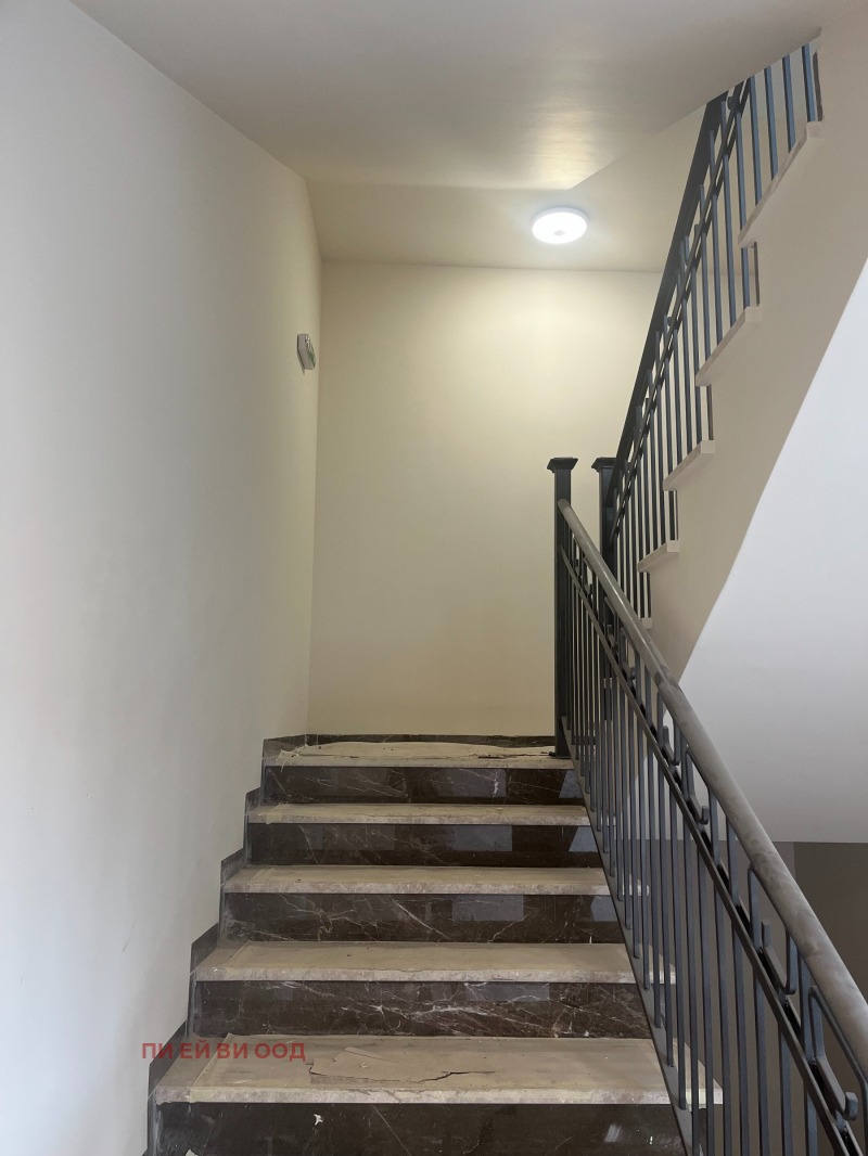 Myytävänä  2 makuuhuonetta Sofia , Ovtša kupel , 186 neliömetriä | 87715144 - kuva [9]