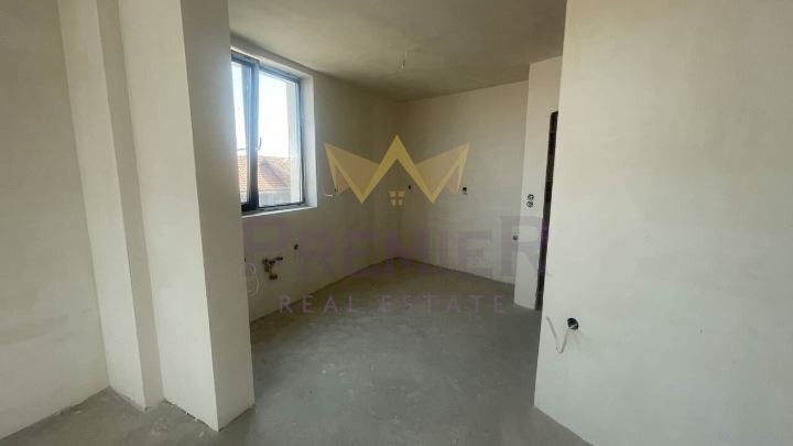 Продава 3-СТАЕН, гр. Бургас, Сарафово, снимка 3 - Апартаменти - 53950047