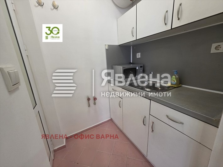Продава ОФИС, гр. Варна, Център, снимка 10 - Офиси - 53346010