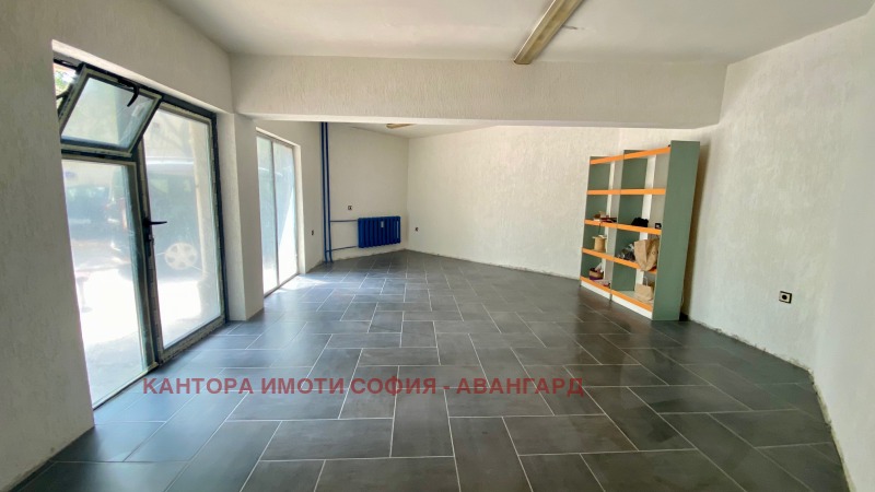 Продава АТЕЛИЕ, ТАВАН, гр. София, Люлин 10