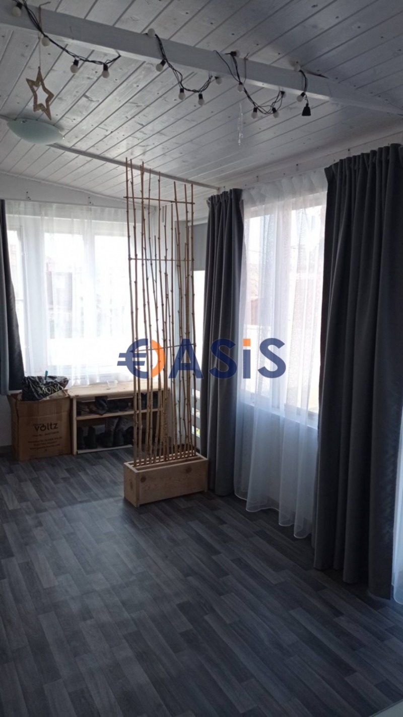 Продава  Къща, област Бургас, с. Порой • 83 400 EUR • ID 10398491 — holmes.bg - [1] 