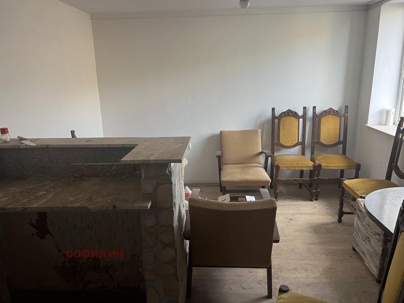 Продава КЪЩА, гр. Дупница, област Кюстендил, снимка 13 - Къщи - 52172510