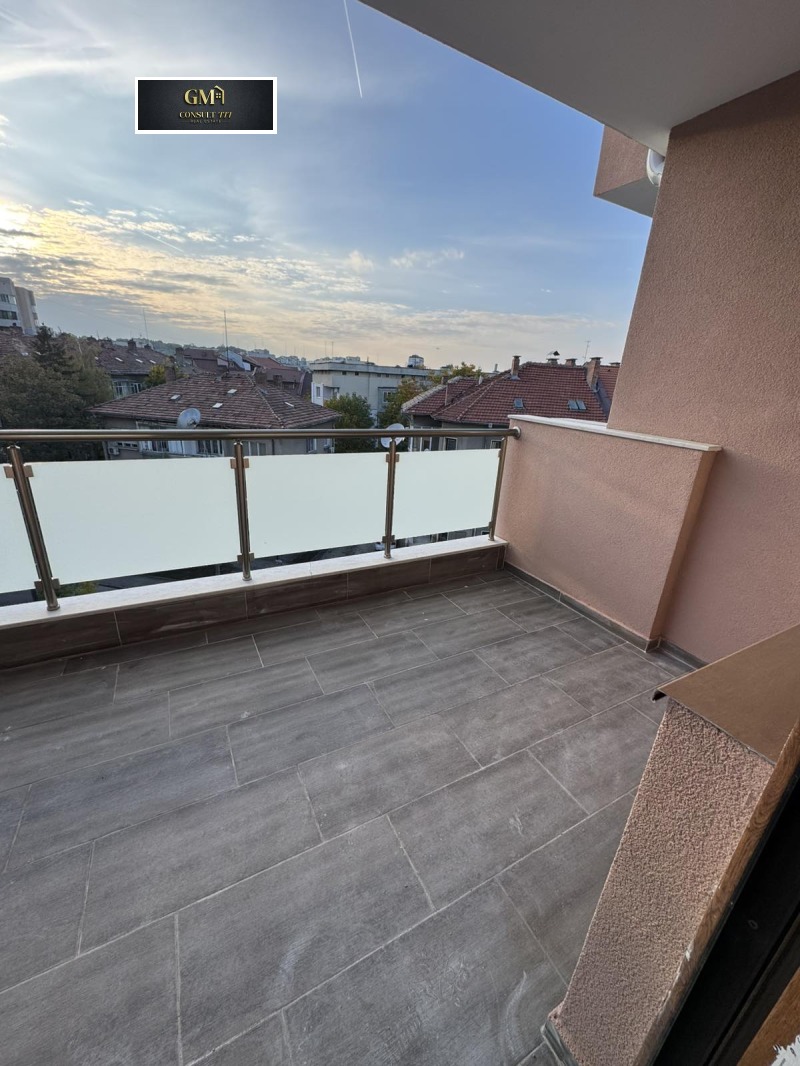 Eladó  1 hálószoba Pleven , Idealen centar , 86 négyzetméter | 74003381 - kép [2]