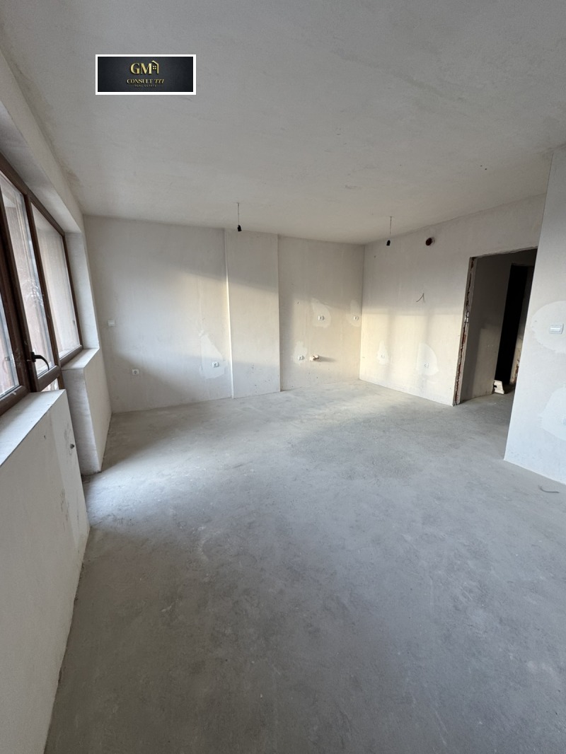 Eladó  1 hálószoba Pleven , Idealen centar , 86 négyzetméter | 74003381 - kép [5]