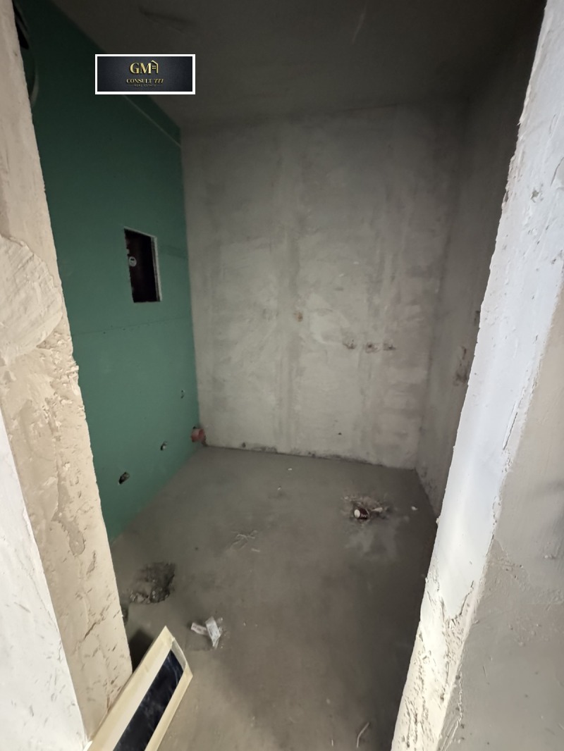 Eladó  1 hálószoba Pleven , Idealen centar , 86 négyzetméter | 74003381 - kép [9]