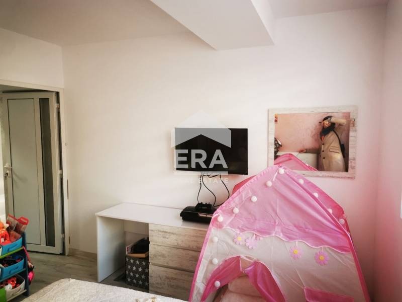 Продава 3-СТАЕН, гр. Велико Търново, Чолаковци, снимка 3 - Апартаменти - 53190040