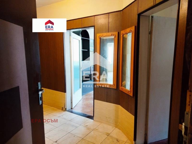 Продава 3-СТАЕН, гр. Ловеч, Център, снимка 9 - Апартаменти - 54187428