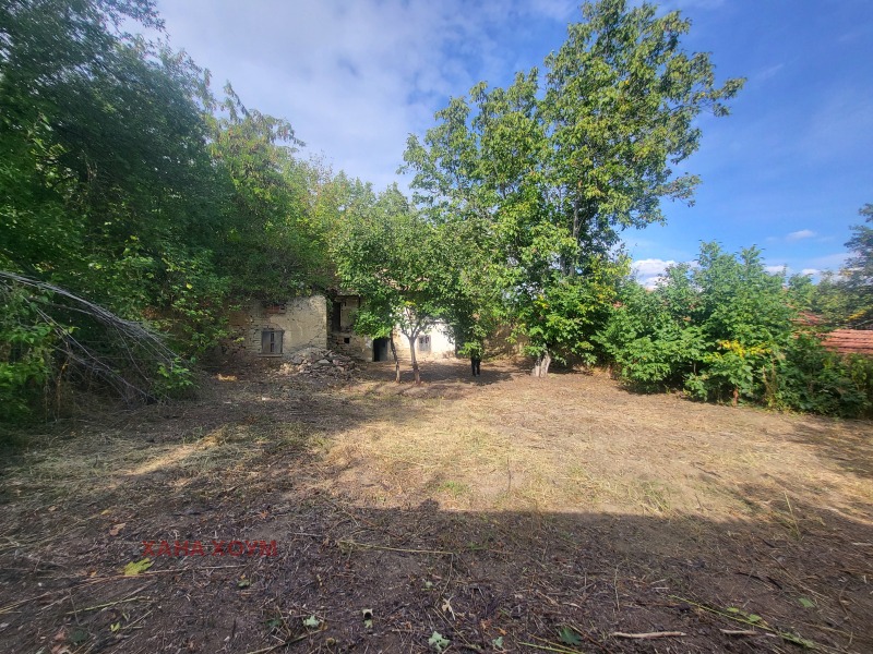 Продава КЪЩА, с. Слатина, област Ловеч, снимка 7 - Къщи - 53119475