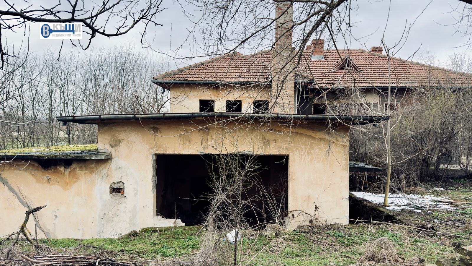 Продава БИЗНЕС ИМОТ, с. Драганово, област Велико Търново