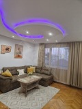 Продава 3-СТАЕН, гр. Карлово, област Пловдив, снимка 1