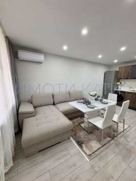 2 Schlafzimmer Iztok, Pernik
