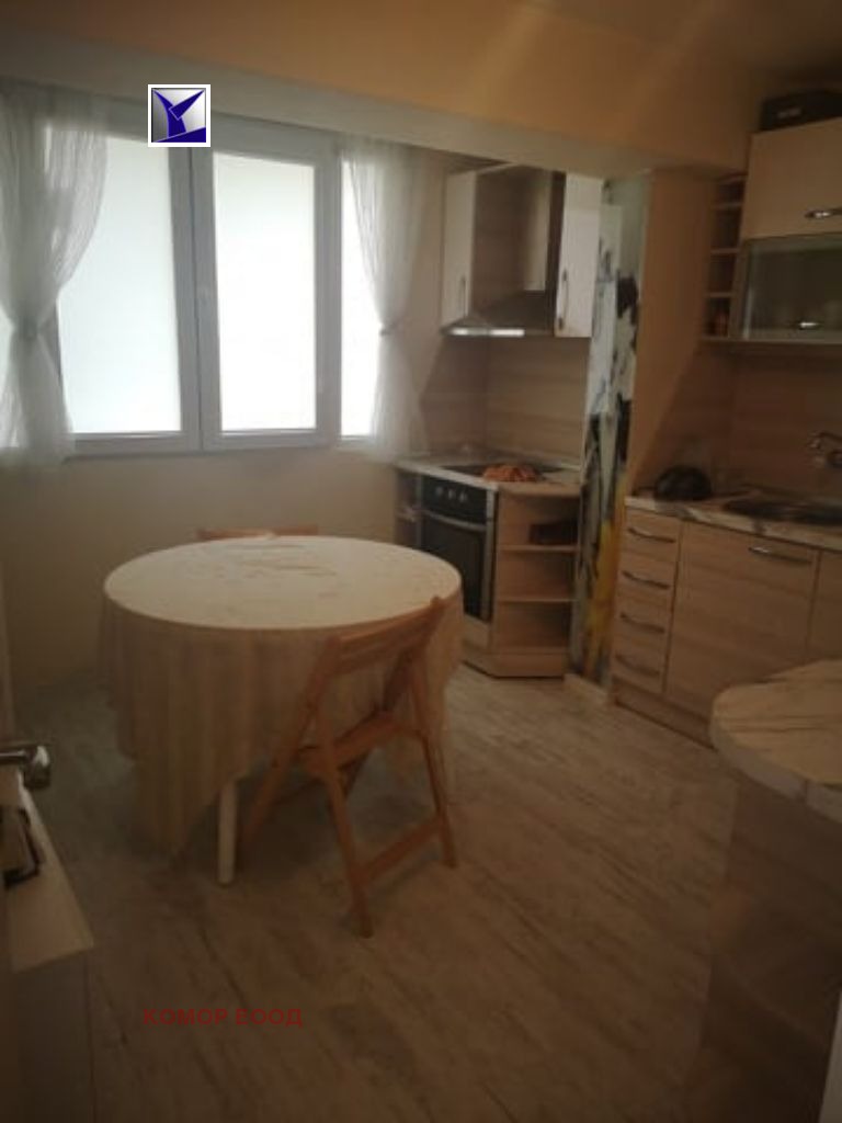 Na sprzedaż  2 sypialnie Ruse , Wazrażdane , 78 mkw | 88714647 - obraz [3]