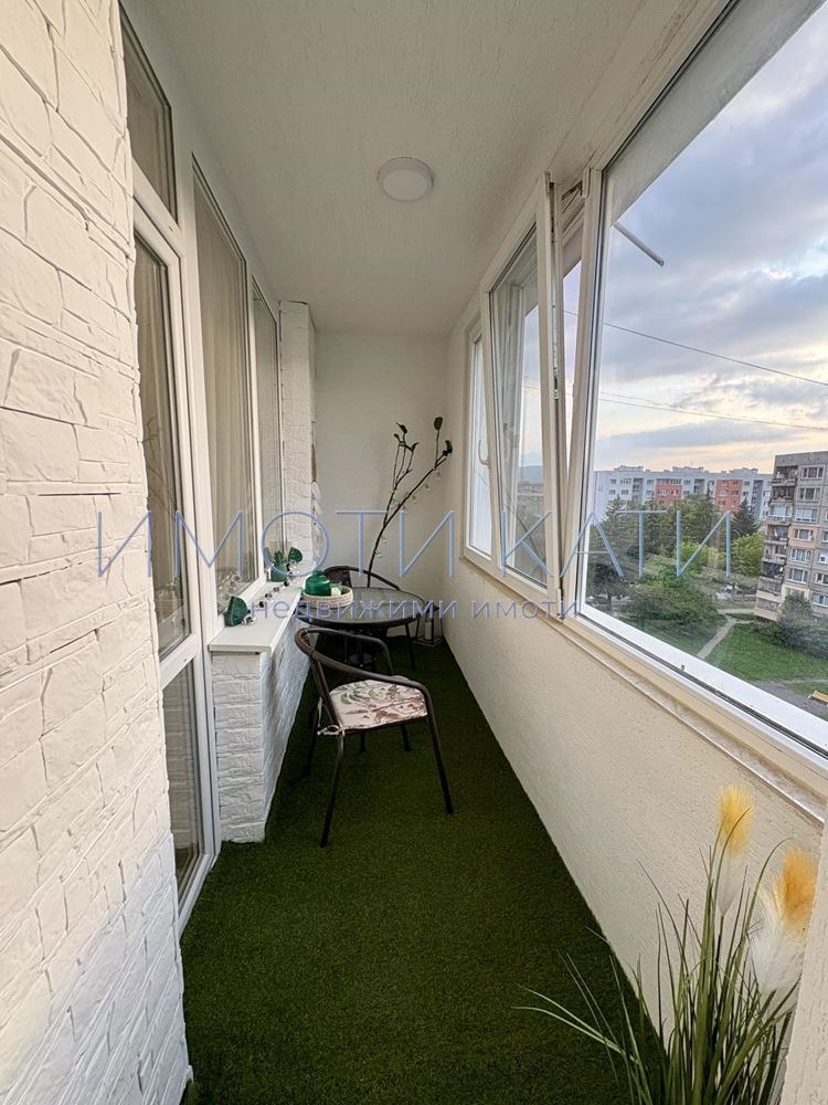 Zu verkaufen  2 Schlafzimmer Pernik , Iztok , 68 qm | 34829367 - Bild [10]
