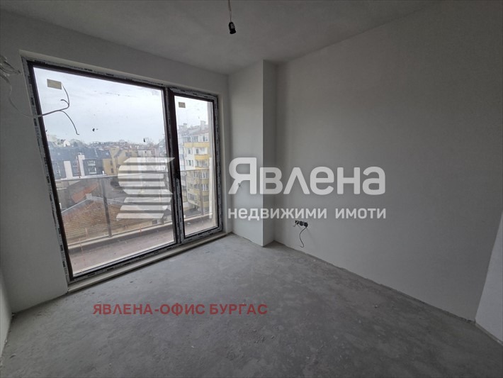 Продава 3-СТАЕН, гр. Бургас, Център, снимка 7 - Апартаменти - 53048833