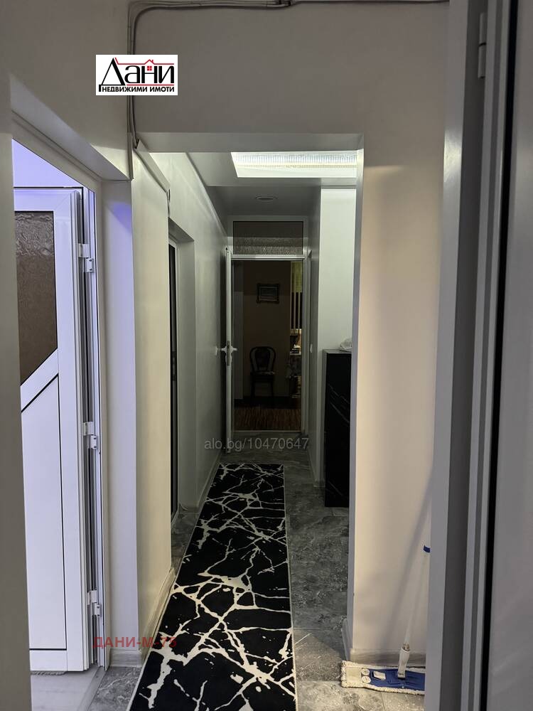 Продава  4-стаен град Шумен , Боян Българанов 2 , 109 кв.м | 30073110 - изображение [9]