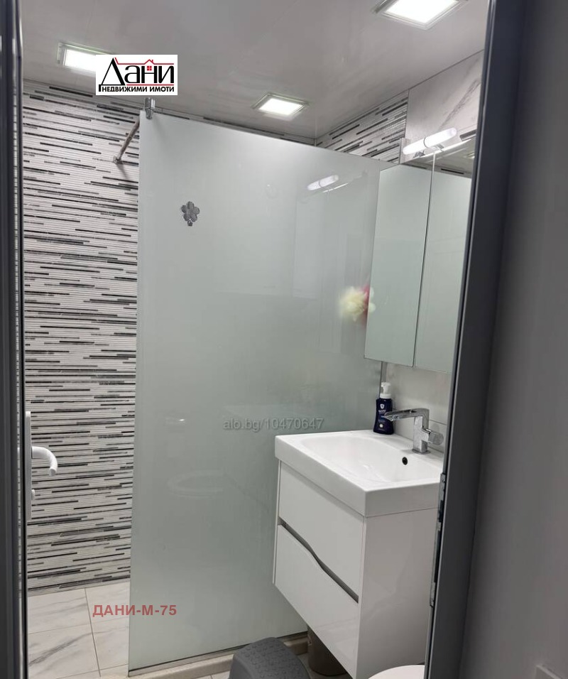 Продава  4-стаен град Шумен , Боян Българанов 2 , 109 кв.м | 30073110 - изображение [8]